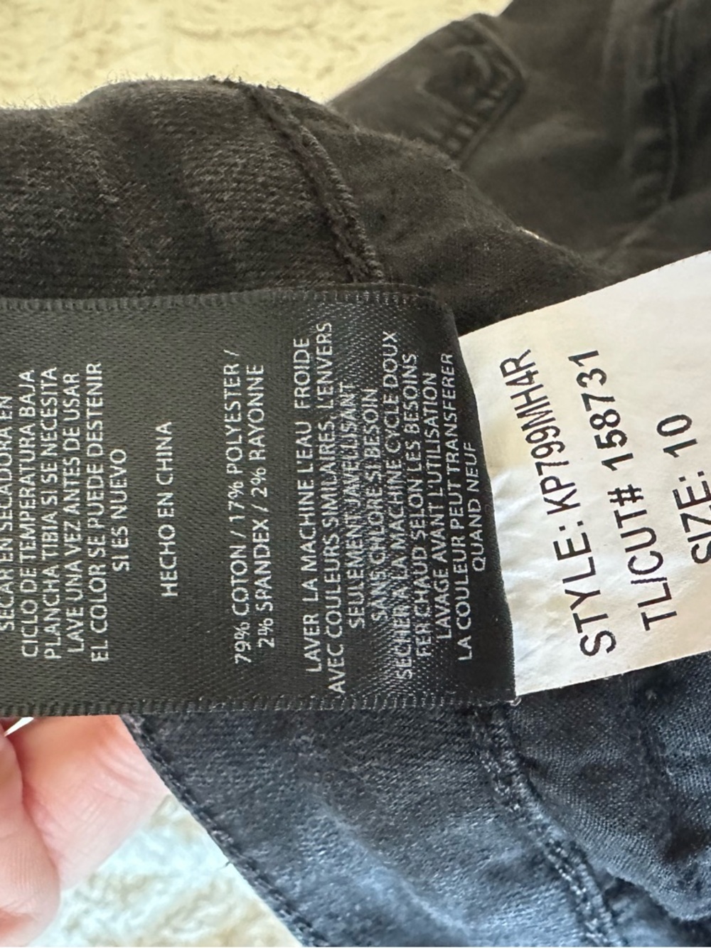 Kut from the Kloth Katy Boyfriend Black Jeans size 10 - Picture 7 of 9